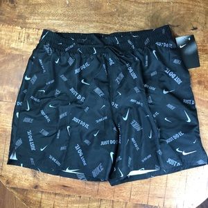 Nike Swimming Shorts Logo 5" Volley Shorts black Medium